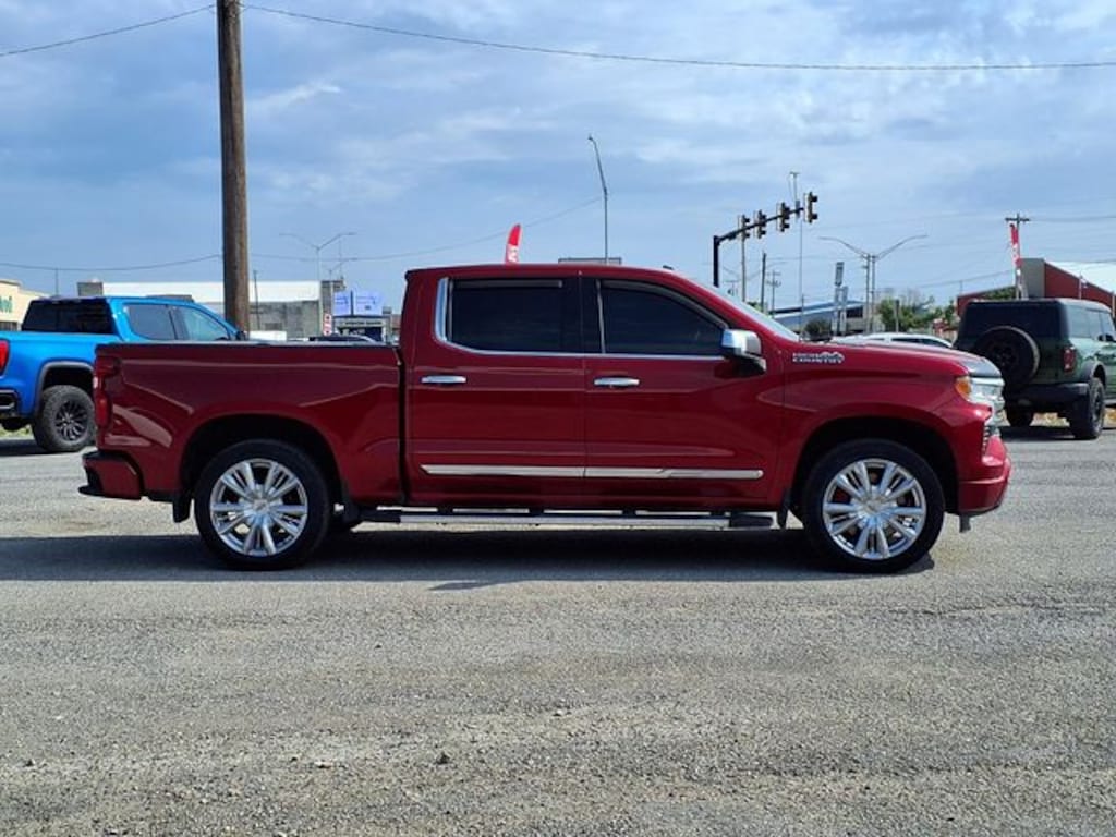 Used 2024 Chevrolet Silverado 1500 High Country Truck Crew Cab
