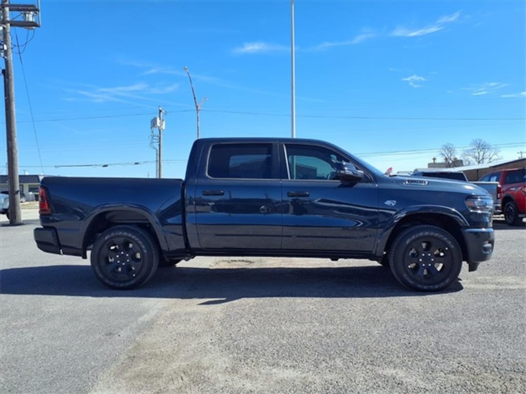 New 2026 Ram 1500 LONE STAR CREW CAB 4X4 5'7 BOX Pickup