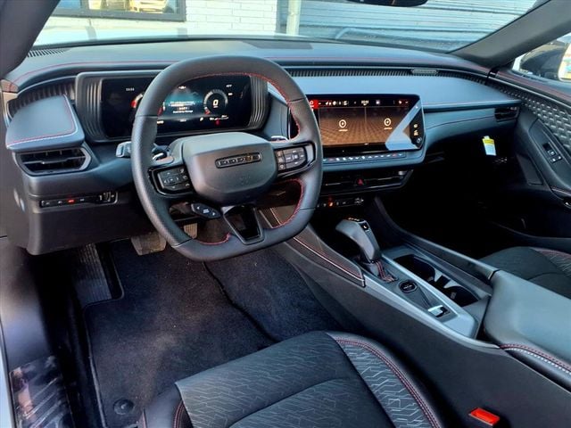 2026 Dodge Charger Scat Pack - Photo 15