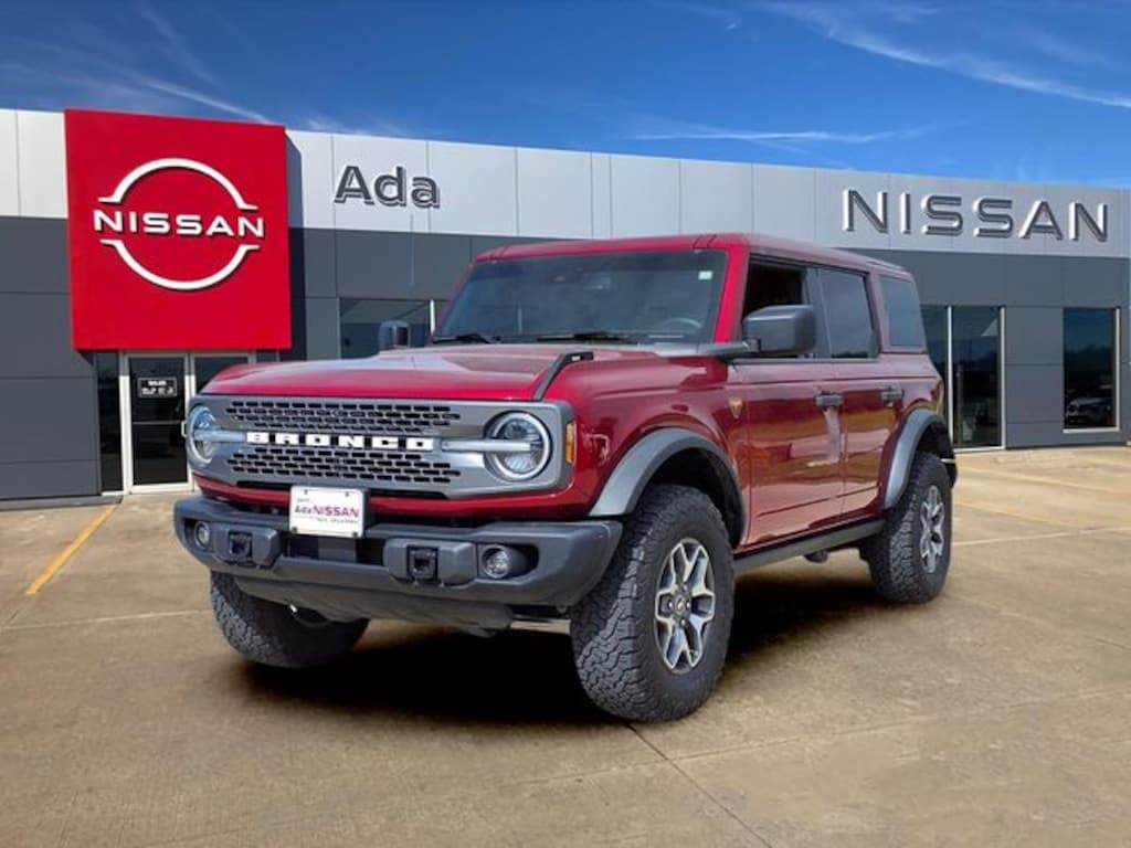 Used 2025 Ford Bronco Badlands SUV