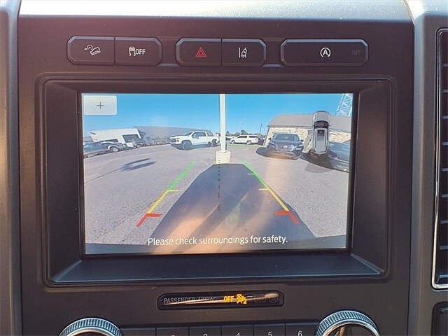 2021 Ford Expedition XLT photo 3