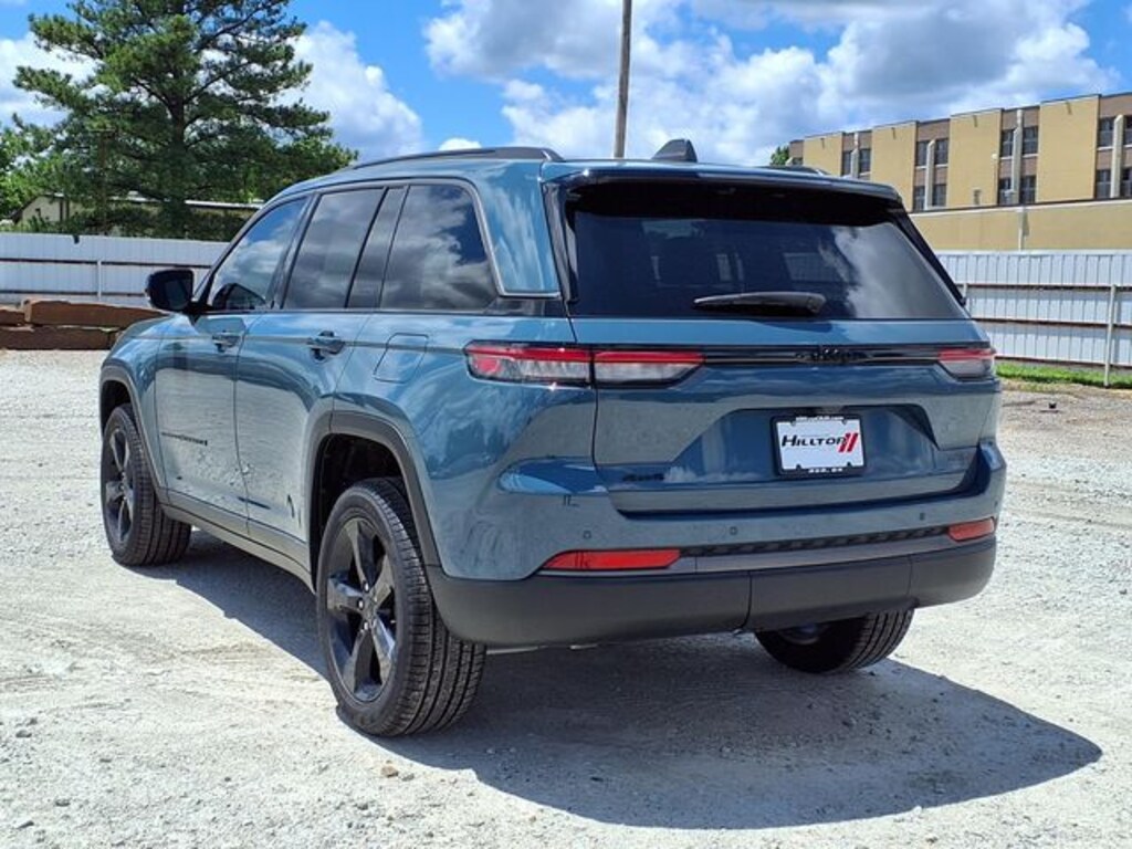 New 2026 Jeep Grand Cherokee LIMITED 4X4 Sport Utility