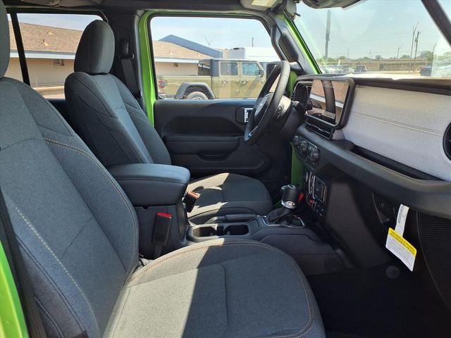 2025 Jeep Wrangler 4-Door Willys - Photo 16