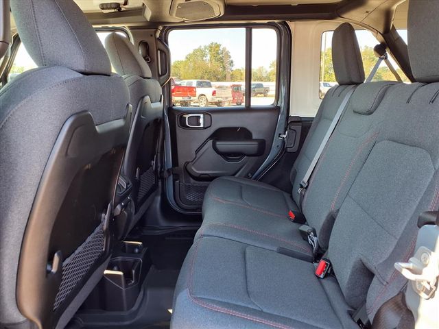 2025 Jeep Wrangler 4-Door Rubicon - Photo 15