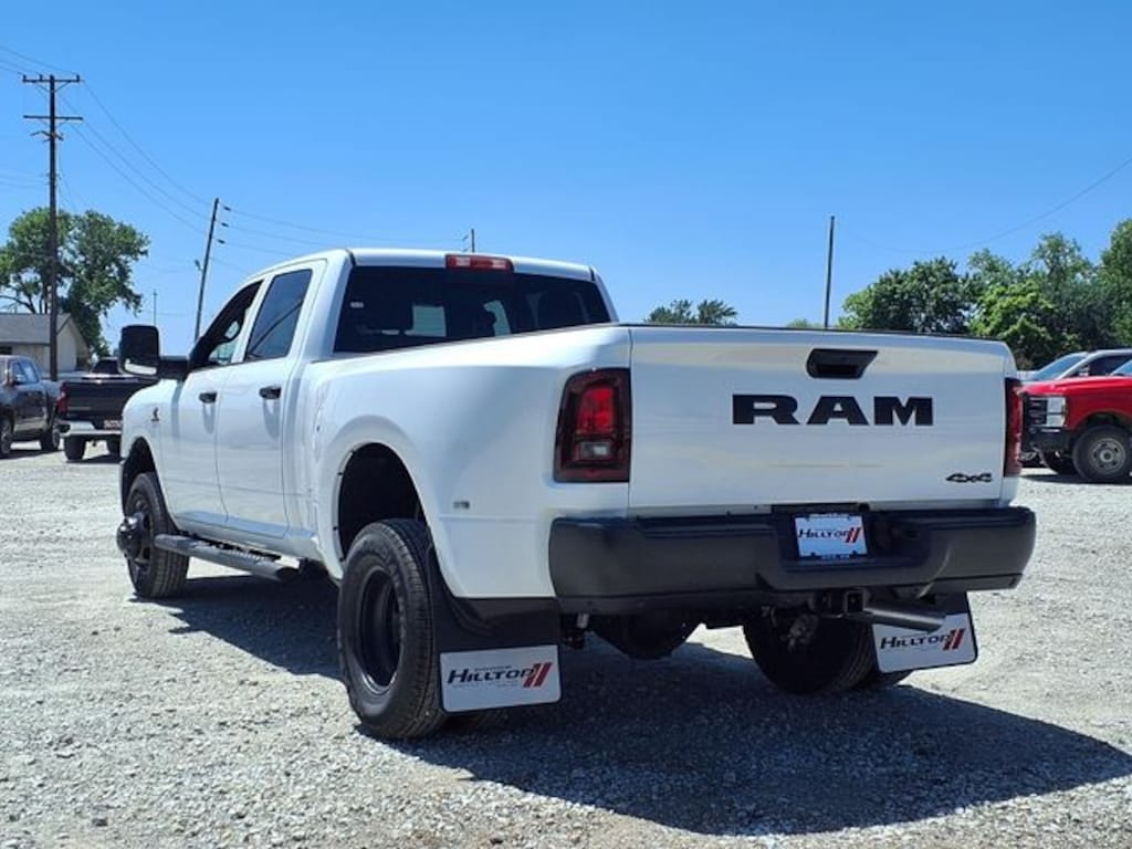 New 2026 Ram 3500 TRADESMAN CREW CAB 4X4 8' BOX Pickup