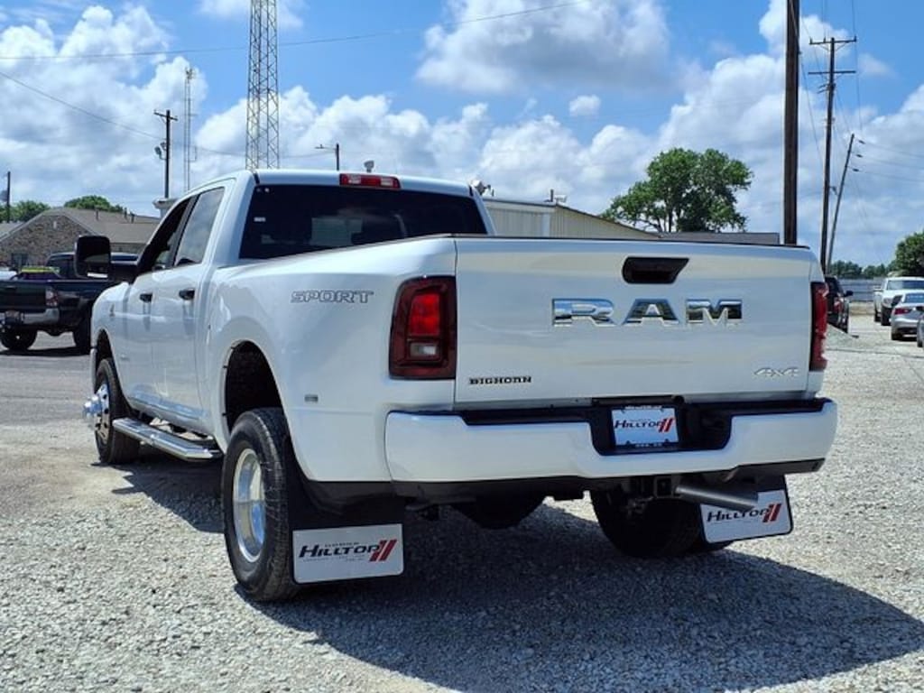 New 2026 Ram 3500 BIG HORN CREW CAB 4X4 8' BOX Pickup