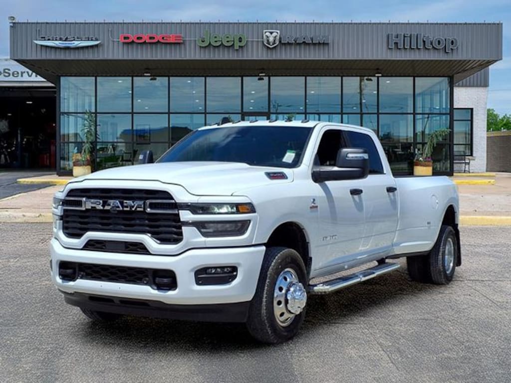 New 2026 Ram 3500 BIG HORN CREW CAB 4X4 8' BOX Pickup