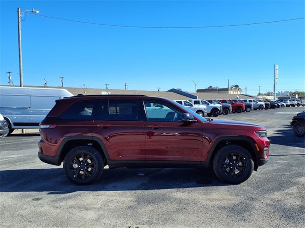 New 2025 Jeep Grand Cherokee ALTITUDE X 4X4 Sport Utility
