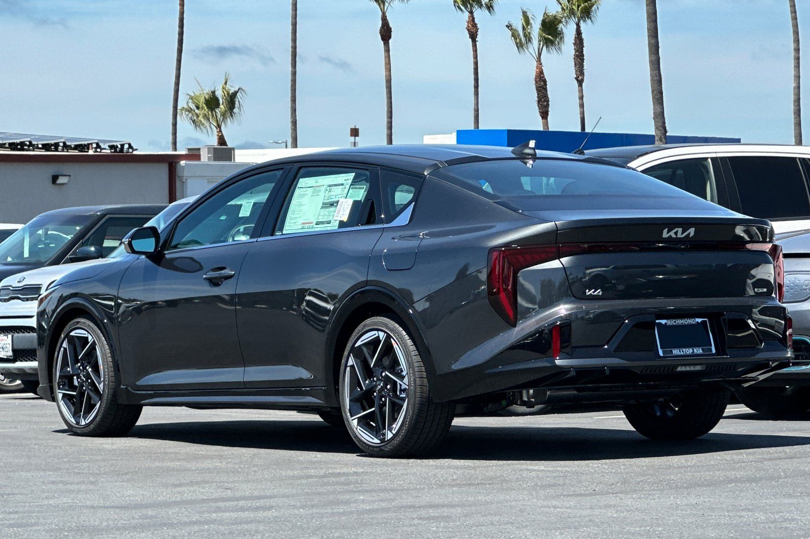 View vehicle photo 6