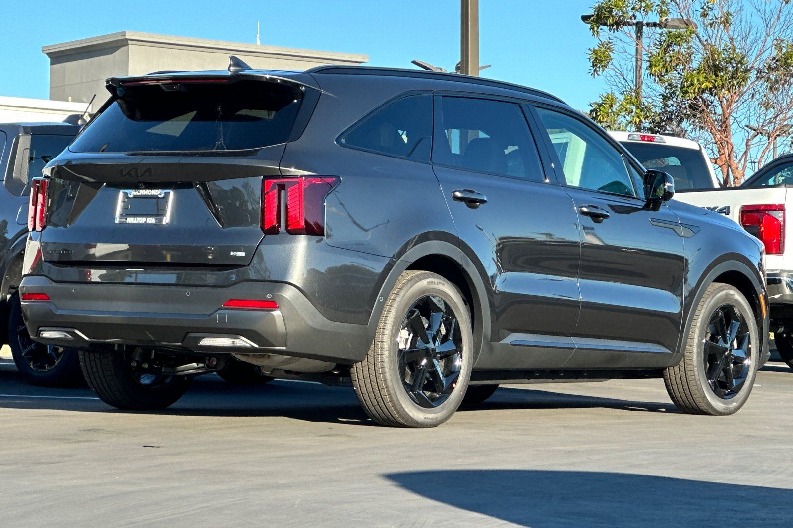 2026 Kia Sorento Hybrid SX Prestige photo 4
