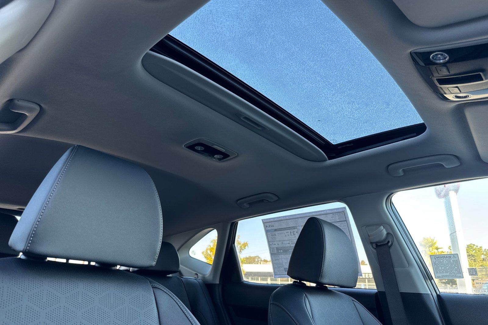 2026 Kia Seltos EX - Photo 17