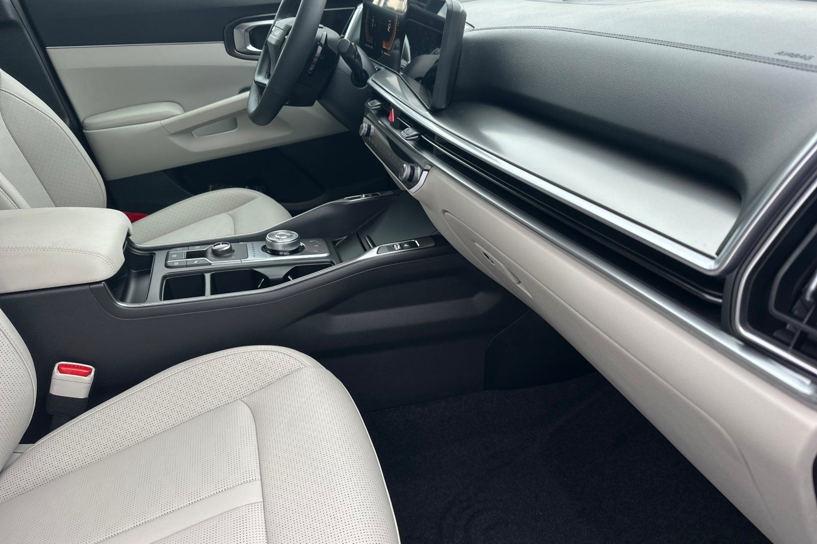 2026 Kia Sorento EX Hybrid - Photo 17