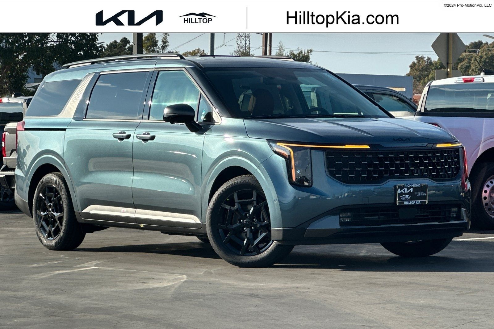 2026 Kia Carnival SX's photo