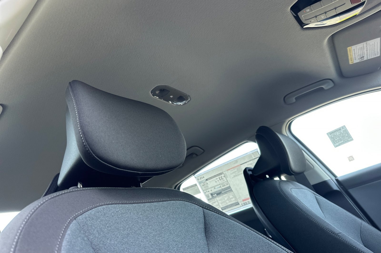 2026 Kia K4 LXS - Photo 16
