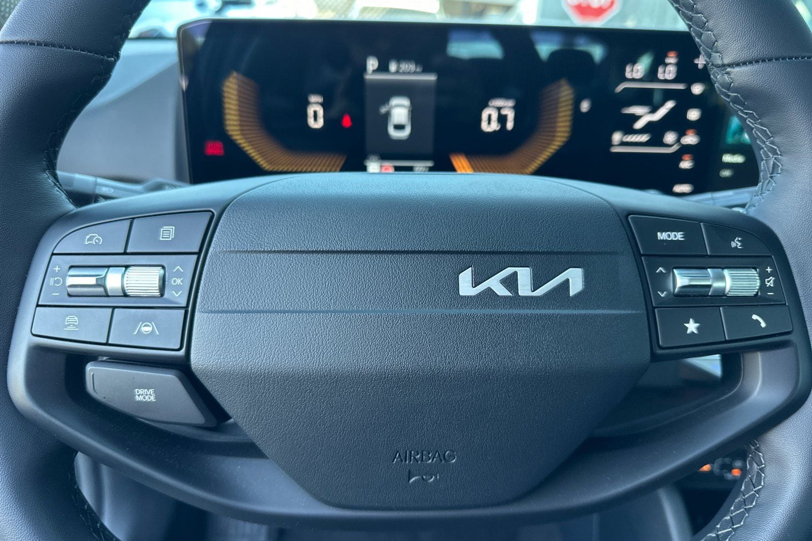 2026 Kia K4 EX - Photo 22