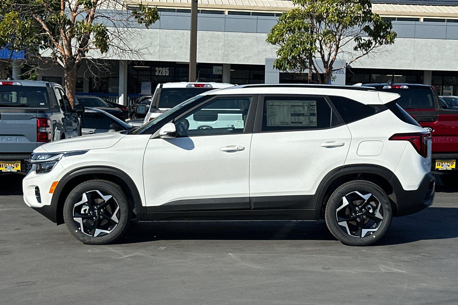 2026 Kia Seltos S - Photo 8