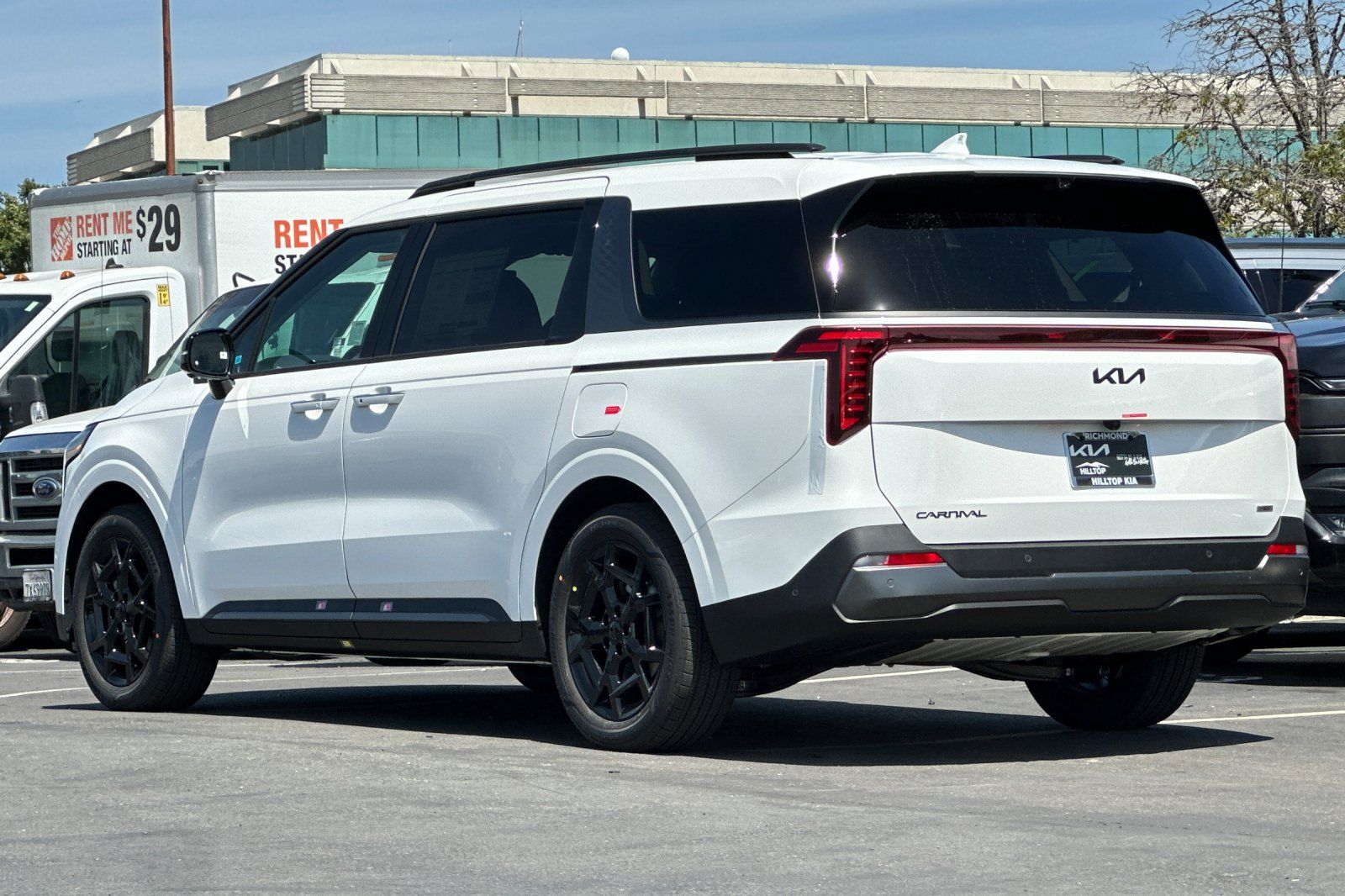 View vehicle photo 6