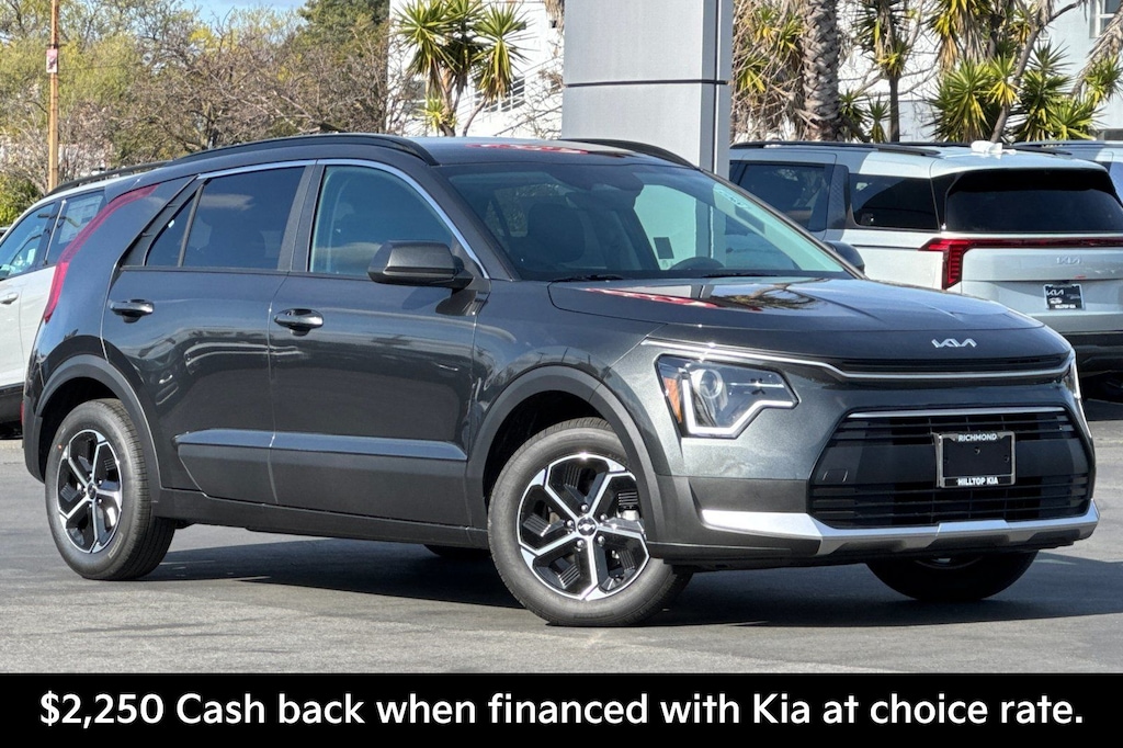 New 2025 Kia Niro LX SUV