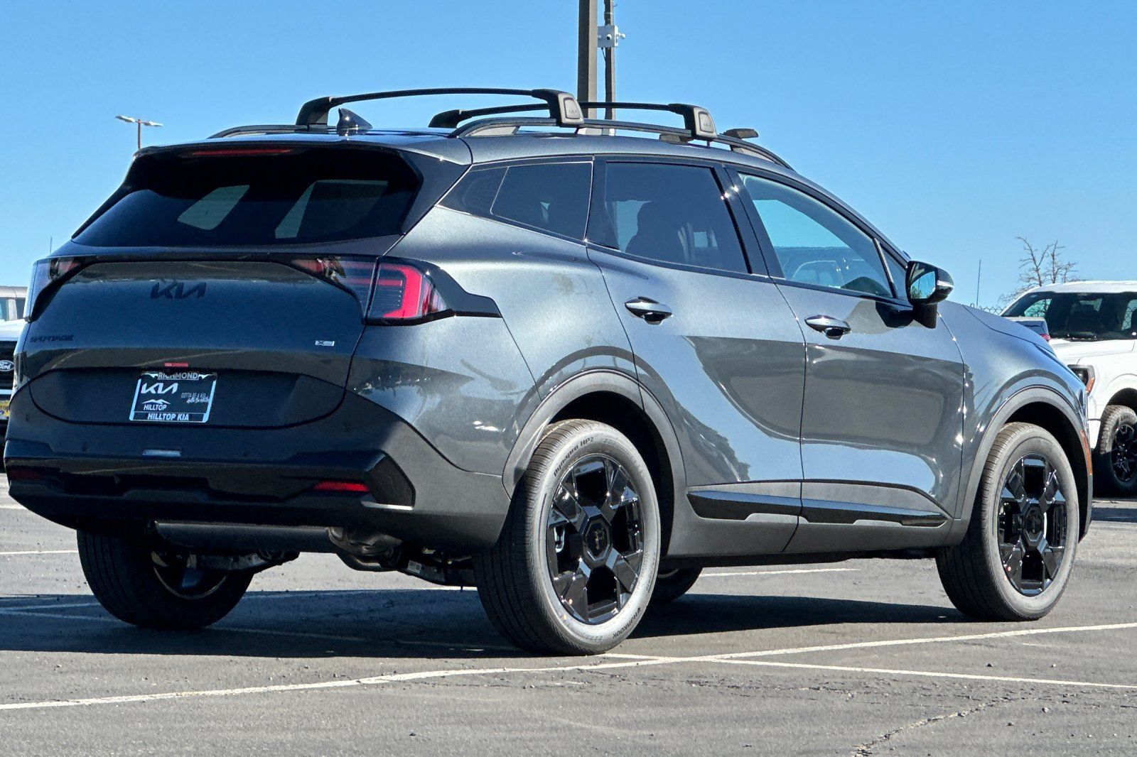 2026 Kia Sportage Hybrid X-Line photo 3