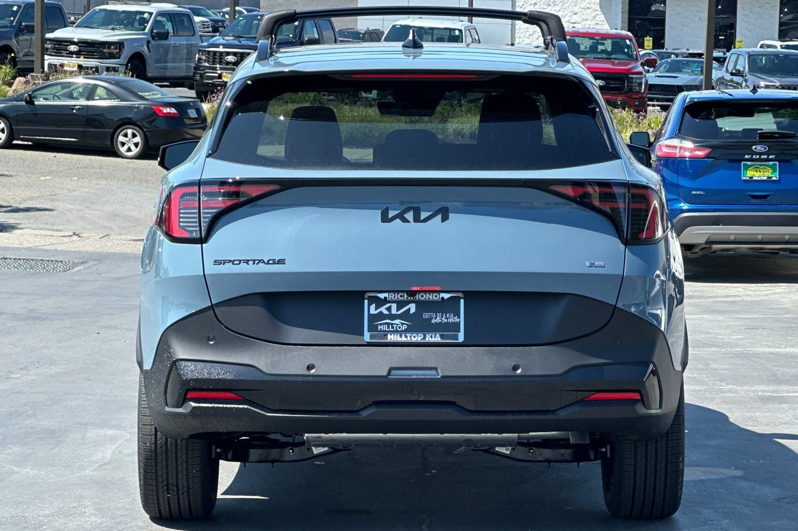 View vehicle photo 5