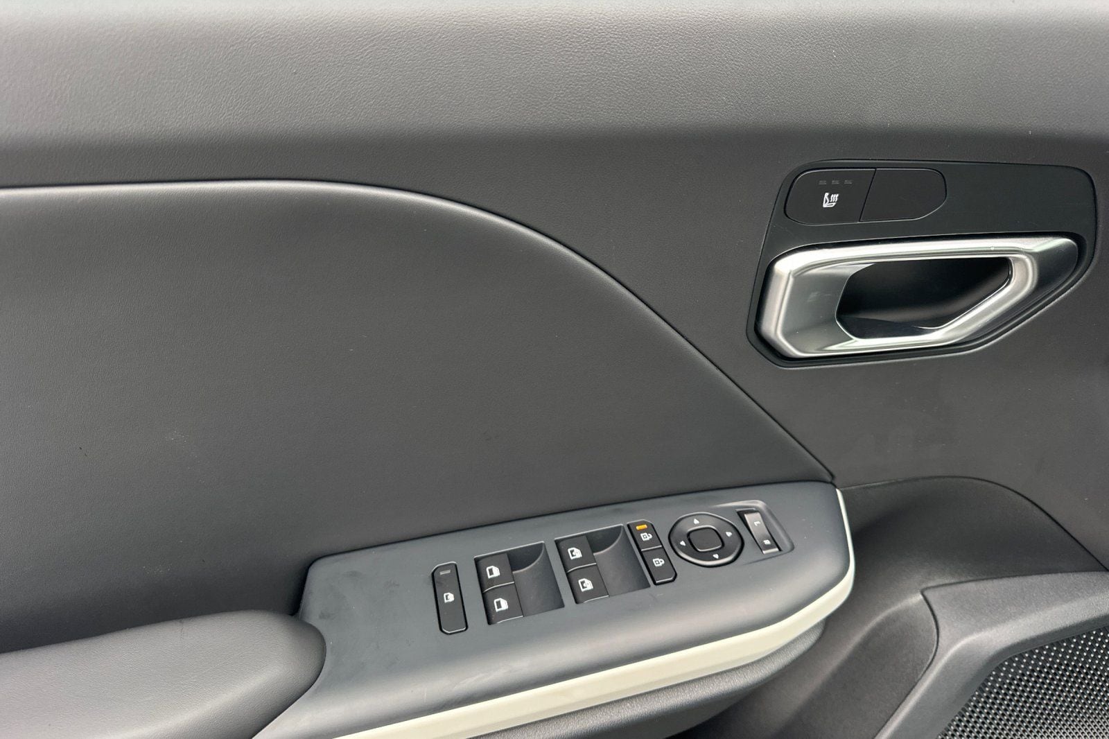 2026 Kia K4 GT-Line - Photo 10