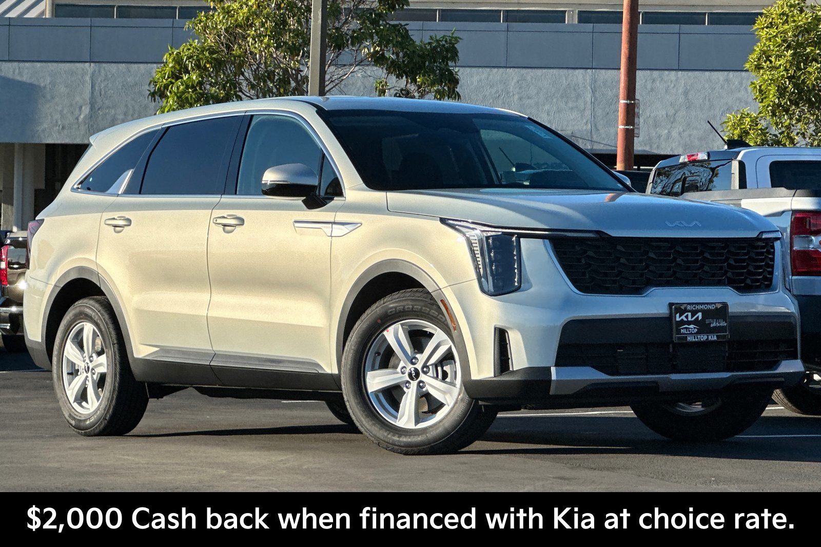 2026 Kia Sorento LX photo 2