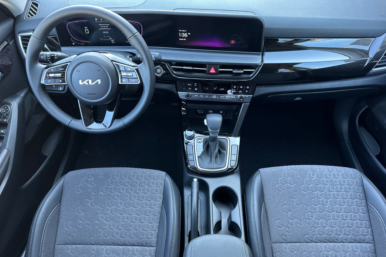 2026 Kia Seltos S - Photo 14