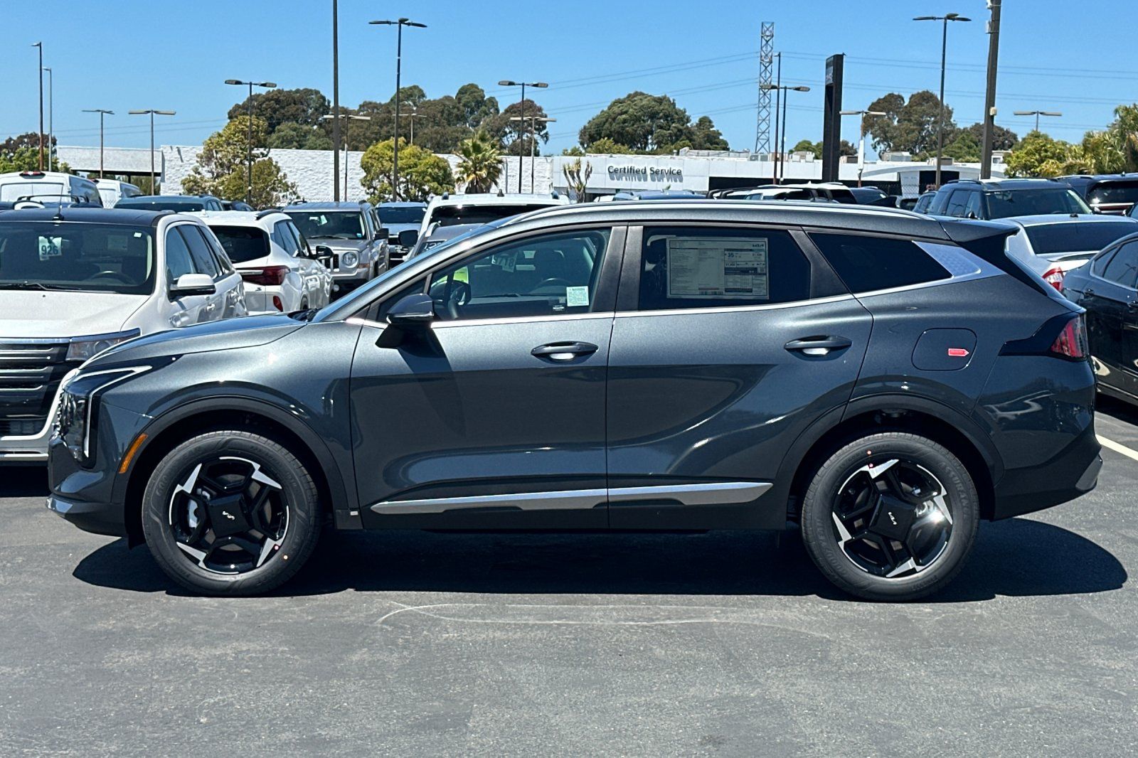 View vehicle photo 7