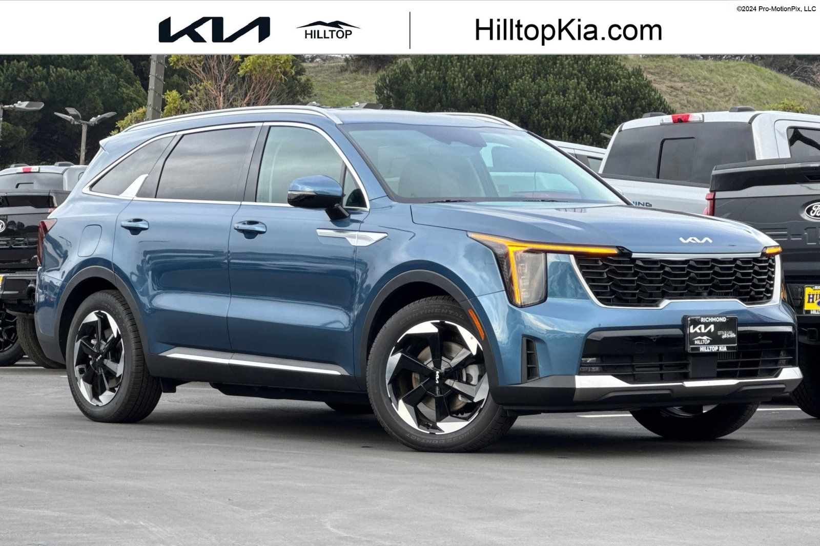 2026 Kia Sorento EX PHEV's photo