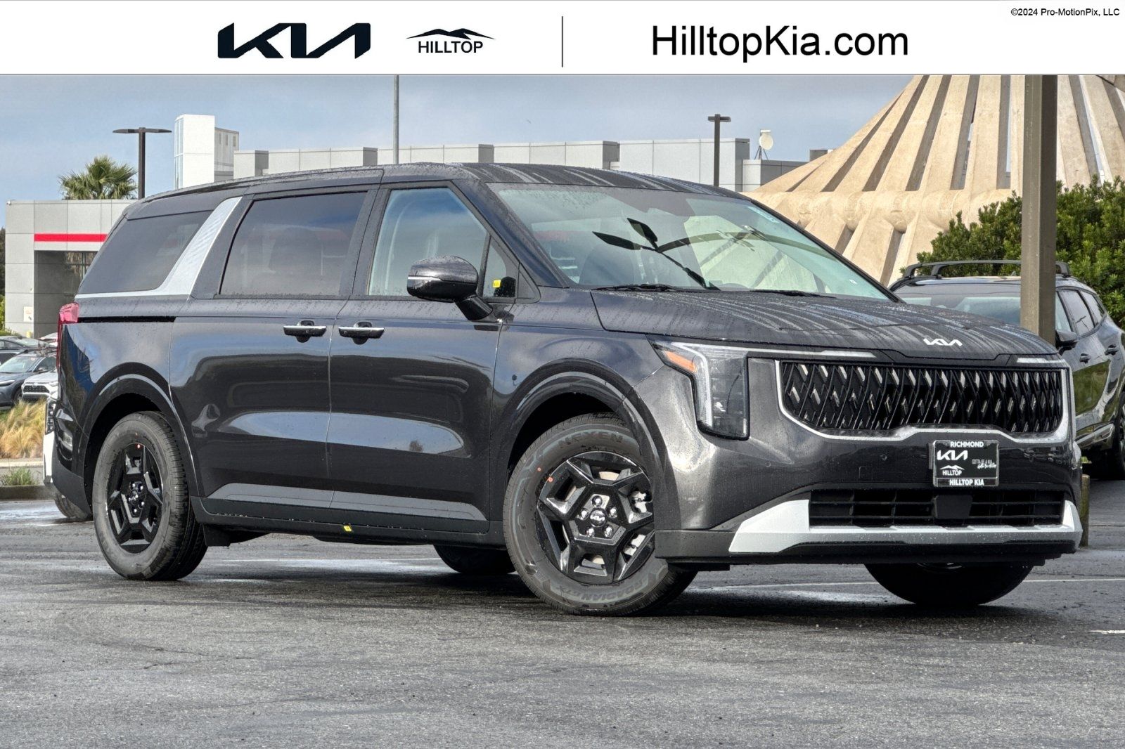 2026 Kia Carnival LXS's photo