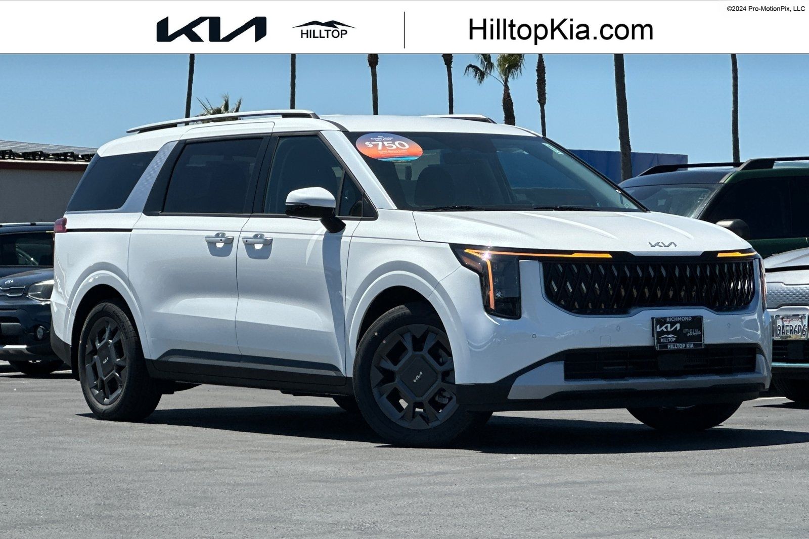 2026 Kia Sedona EX HEV's photo