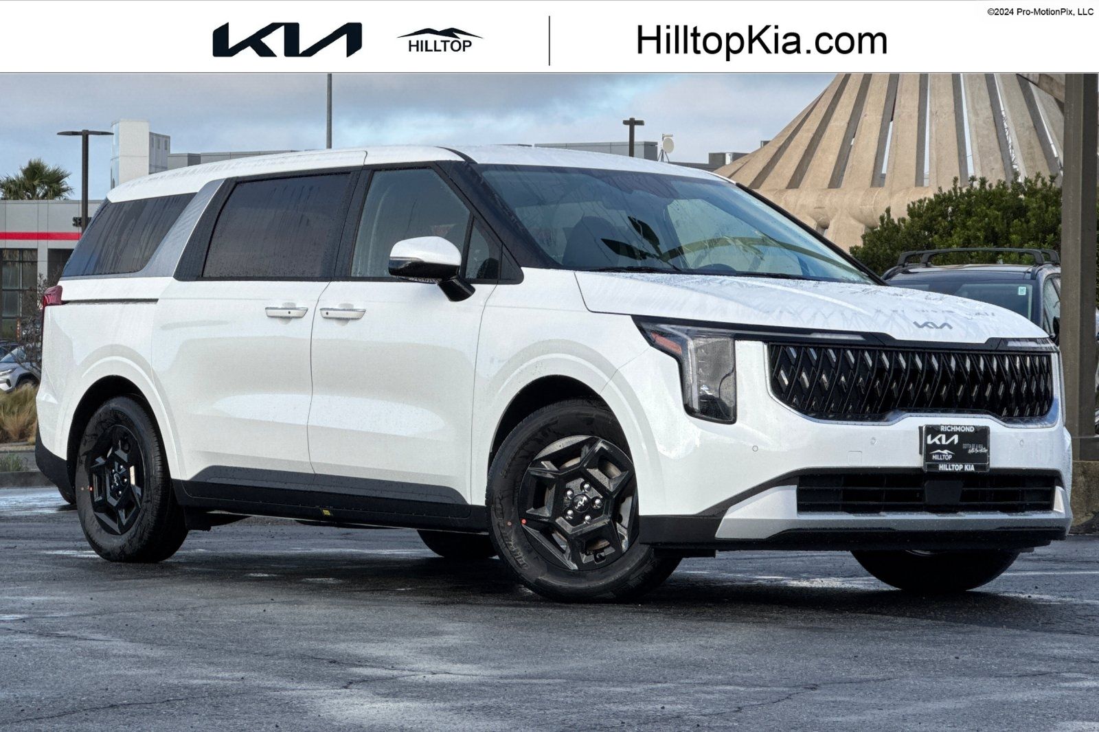 2026 Kia Carnival LXS's photo