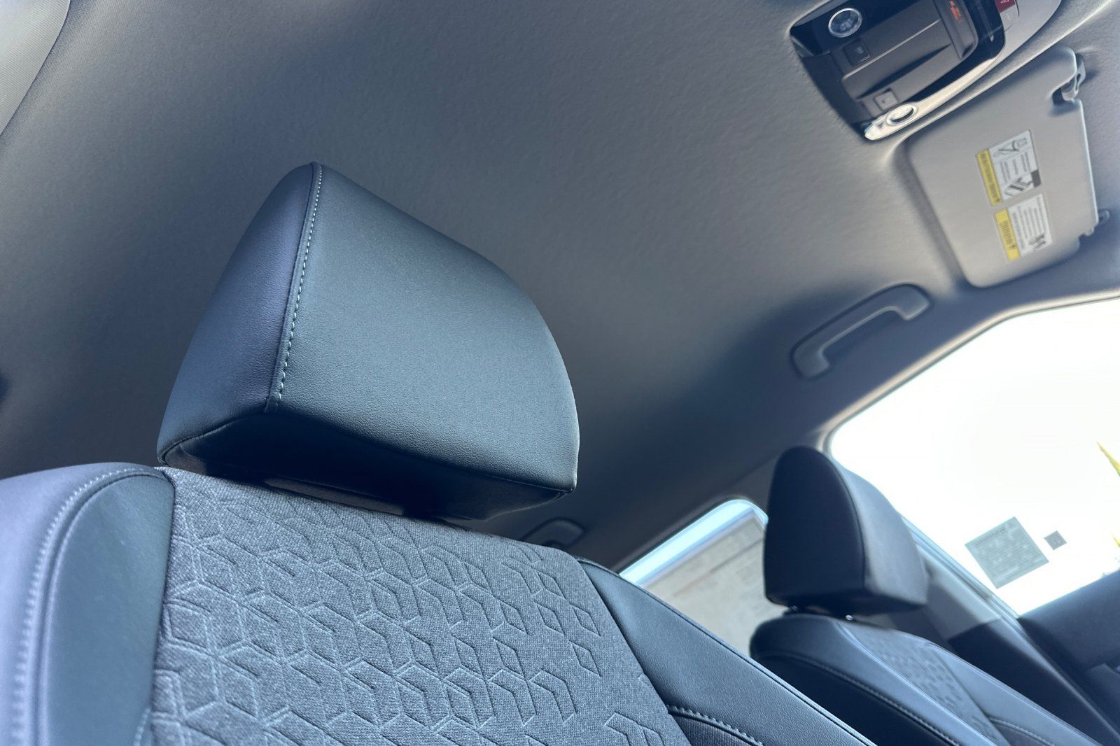 2026 Kia Seltos S - Photo 18