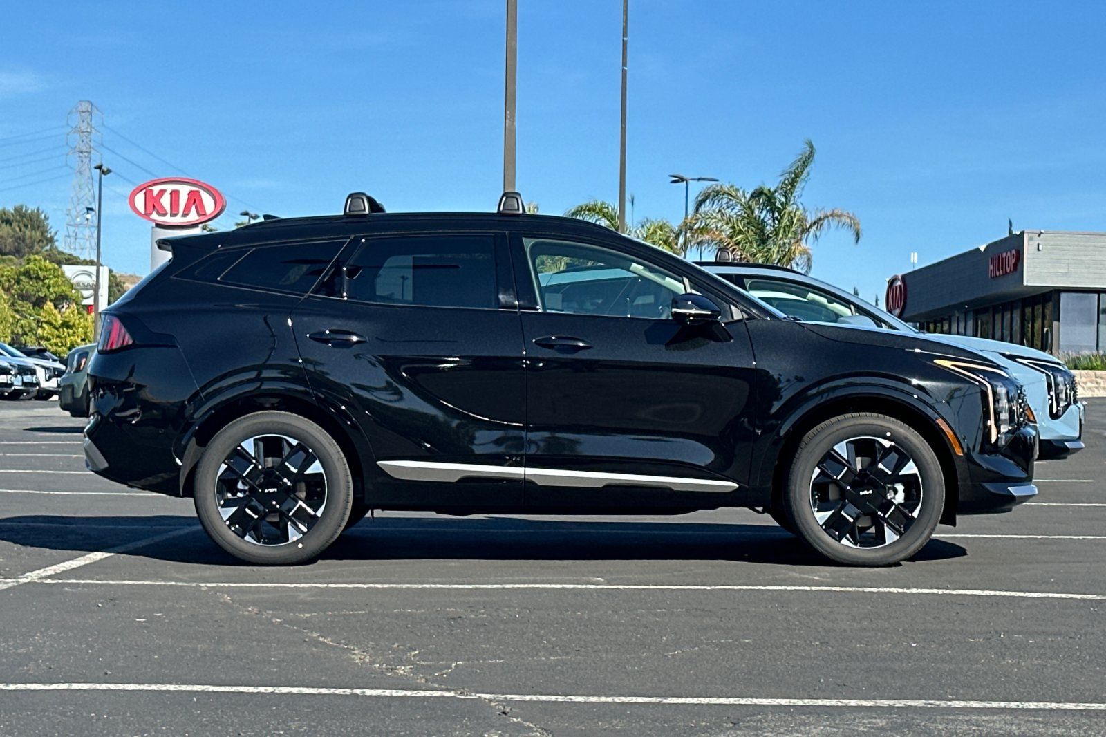 2026 Kia Sportage Hybrid photo 2