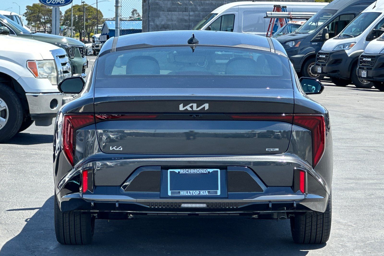 View vehicle photo 5