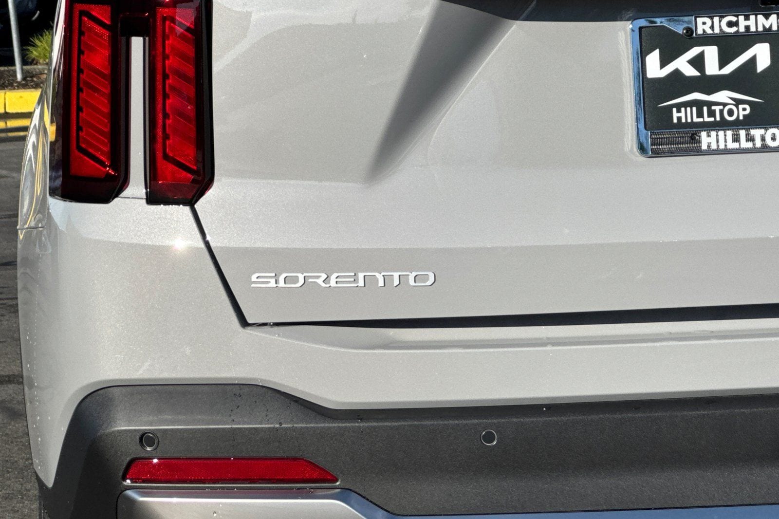2026 Kia Sorento EX - Photo 28