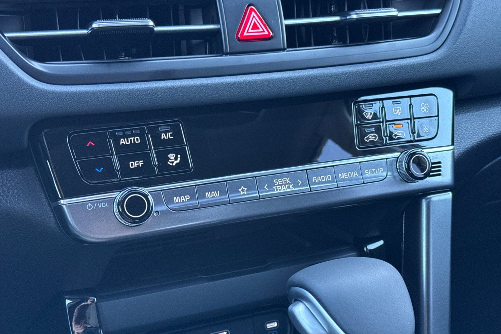 2026 Kia Seltos EX - Photo 21