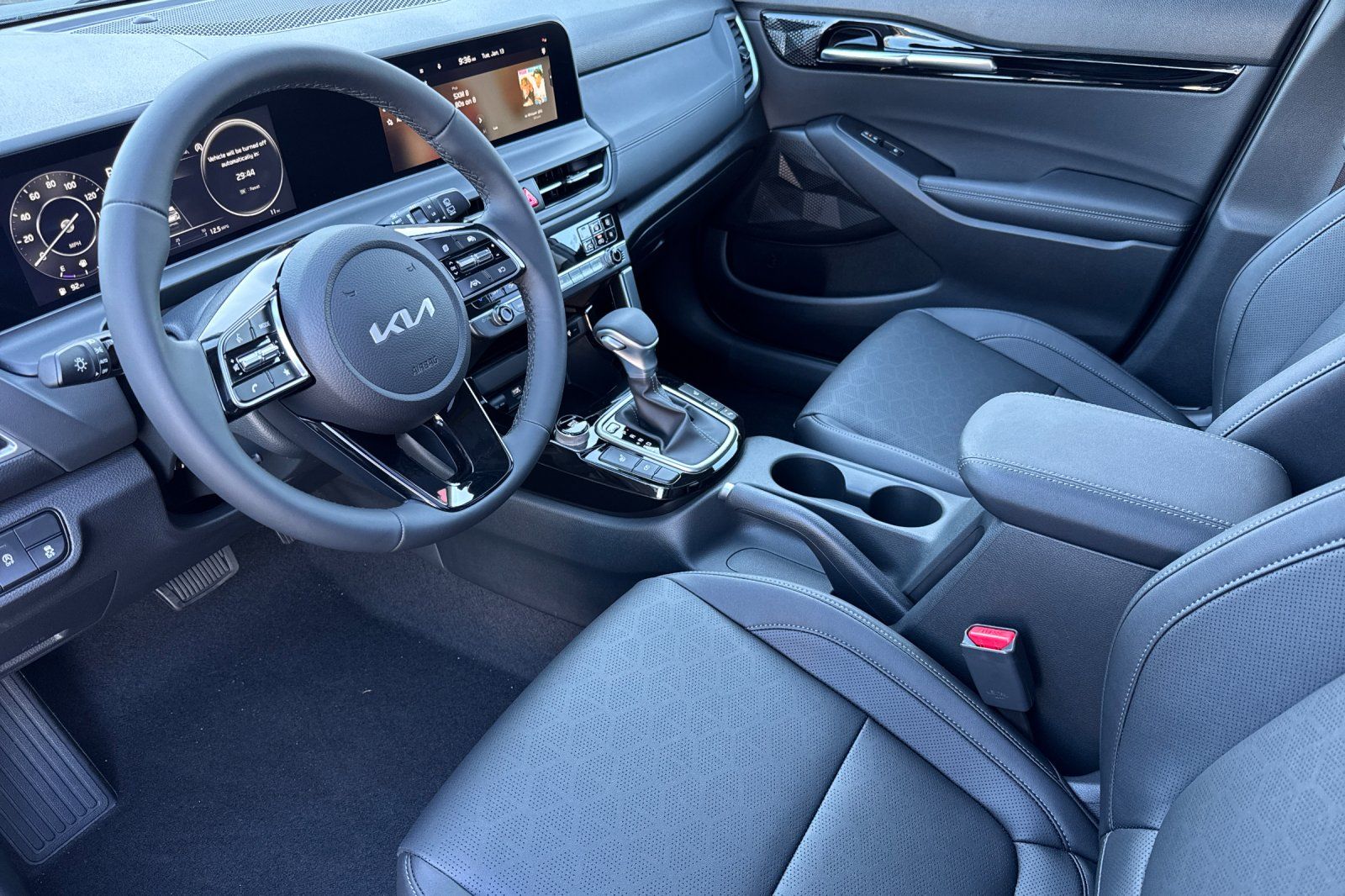 2026 Kia Seltos EX - Photo 10