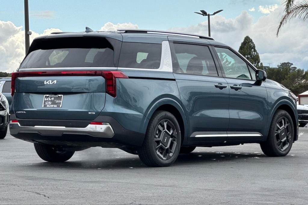 New 2026 Kia Carnival Hybrid SX Minivan/Van