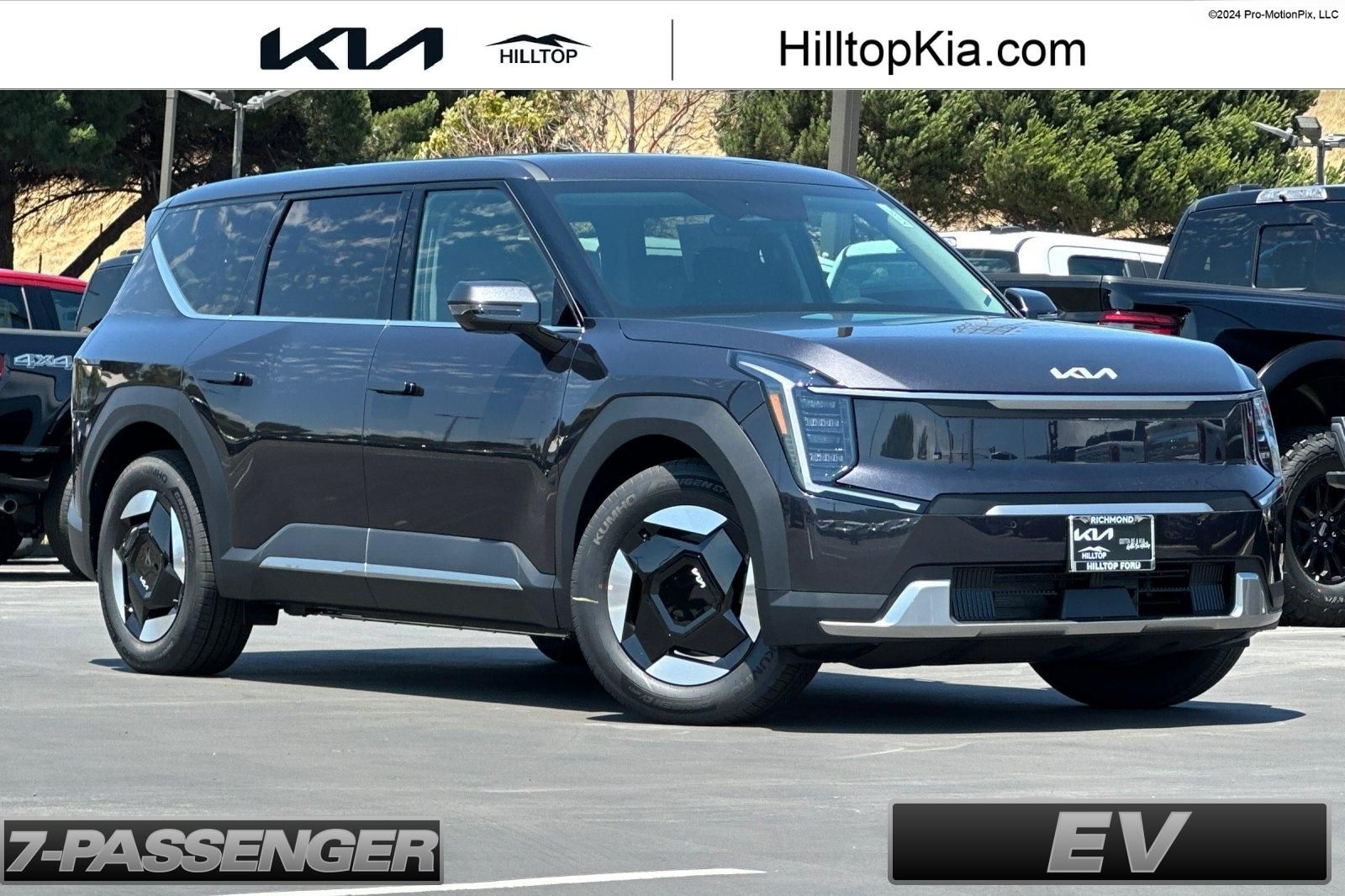 2026 Kia EV9 Light L/R's photo