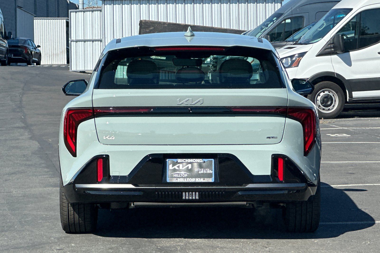 View vehicle photo 5
