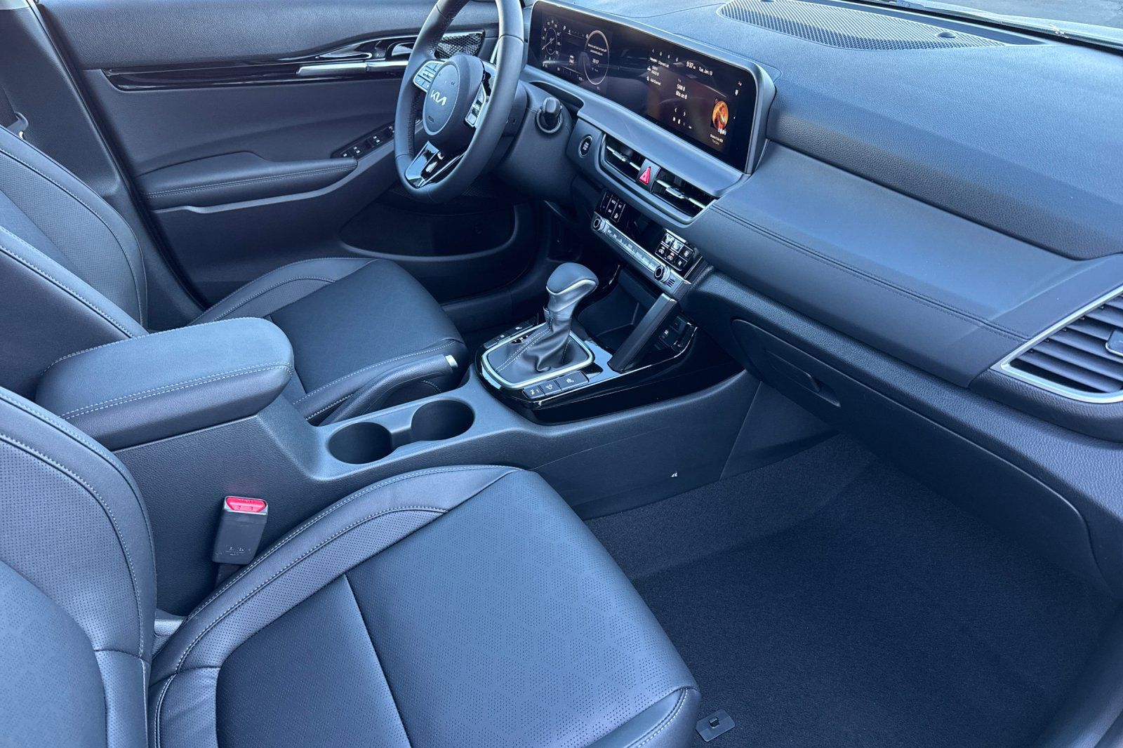 2026 Kia Seltos EX - Photo 16