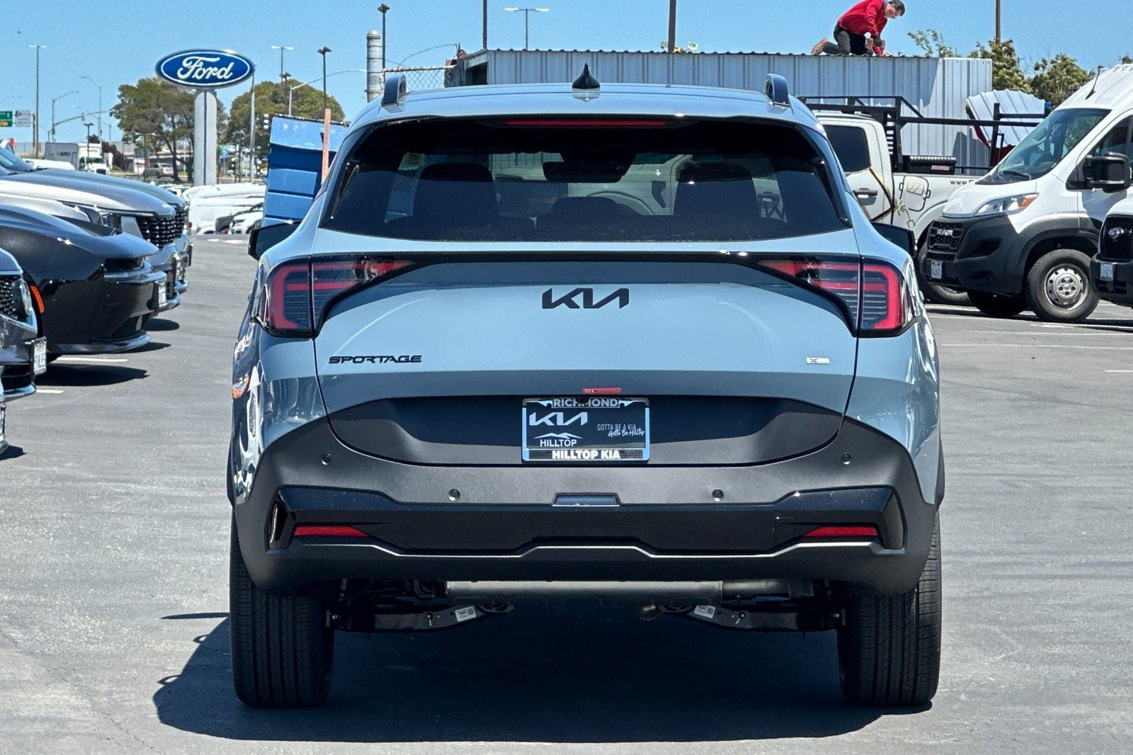 View vehicle photo 5