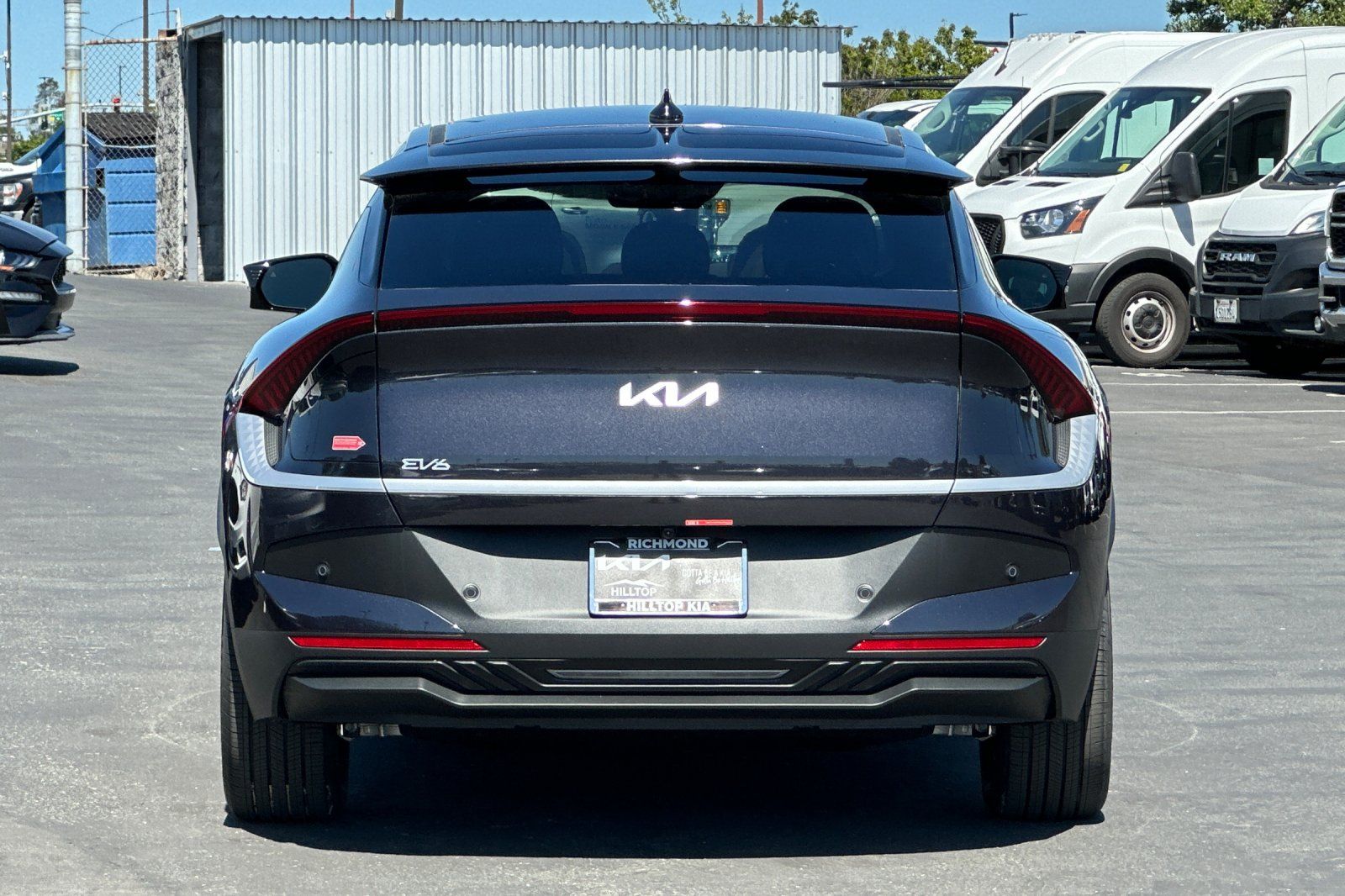 View vehicle photo 5