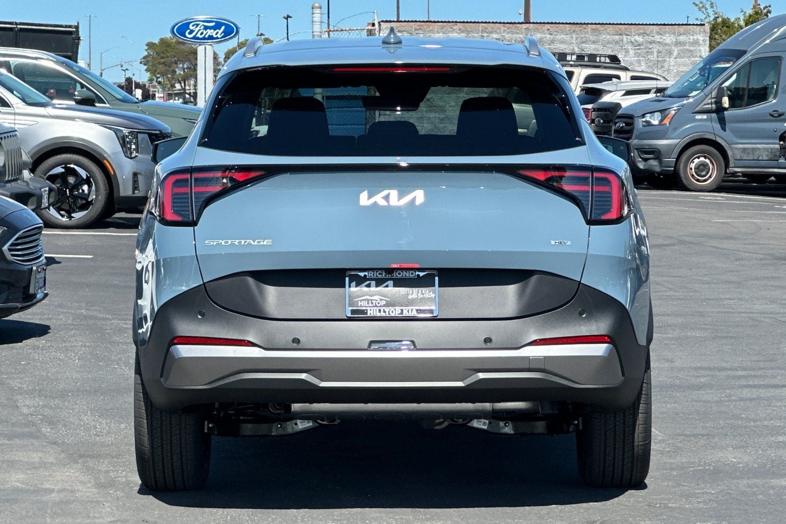 View vehicle photo 5