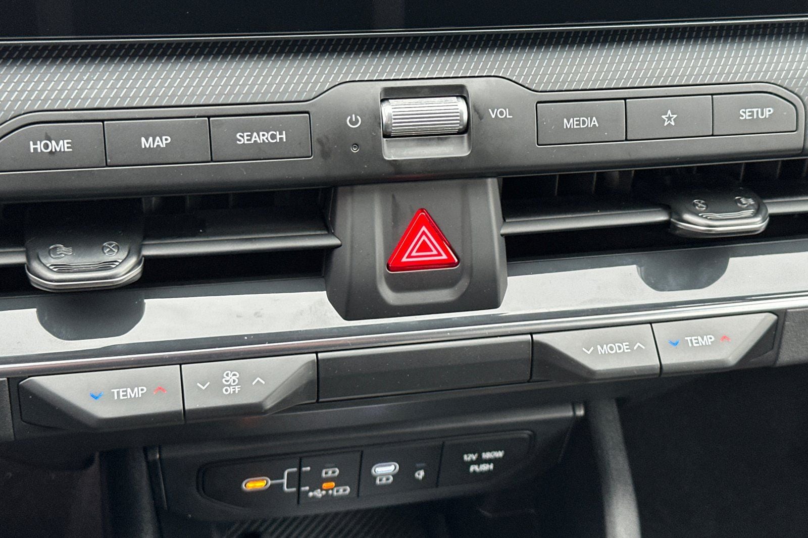 2026 Kia K4 GT-Line - Photo 19
