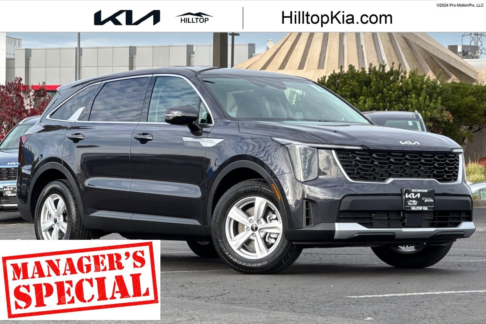 2026 Kia Sorento LX's photo