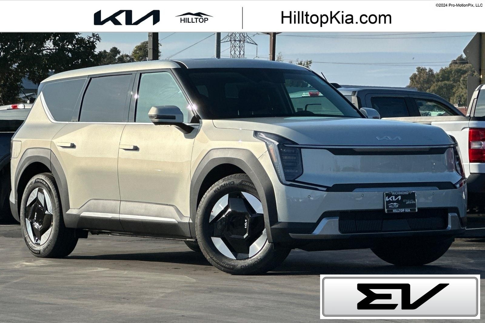 2026 Kia EV9 Light L/R's photo