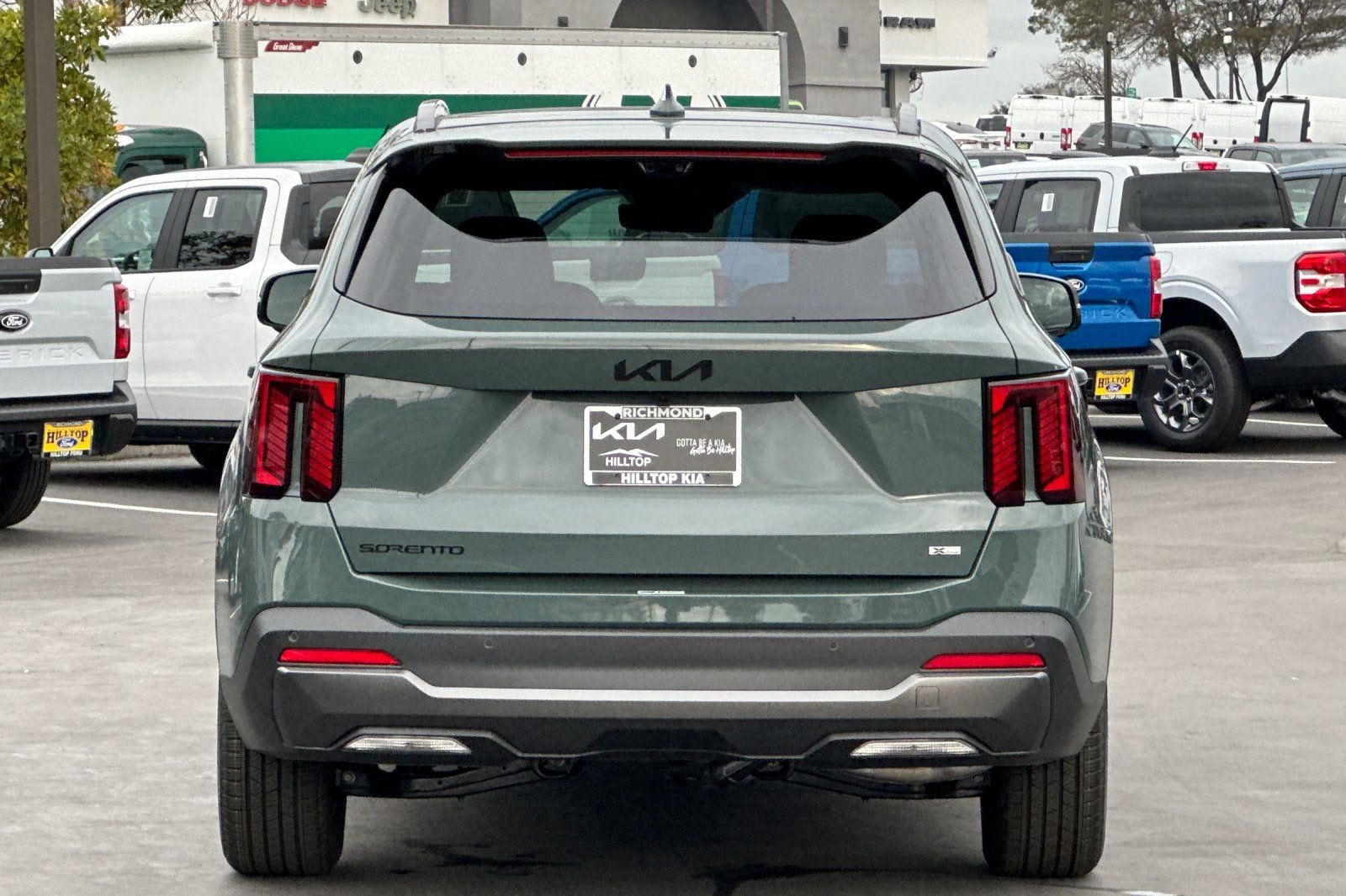 View vehicle photo 5