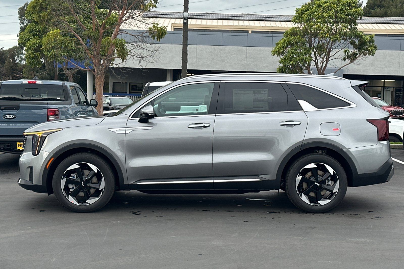 2026 Kia Sorento EX Hybrid - Photo 7